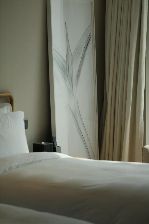 Двухместный (Двухместный номер с 2 отдельными кроватями) отеля The Nook Hotel Hangzhou, Ханчжоу