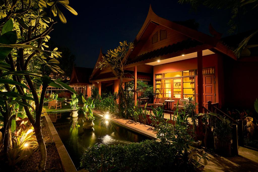 Вилла (Вилла с видом на пруд), Ruenkanok Thaihouse Resort