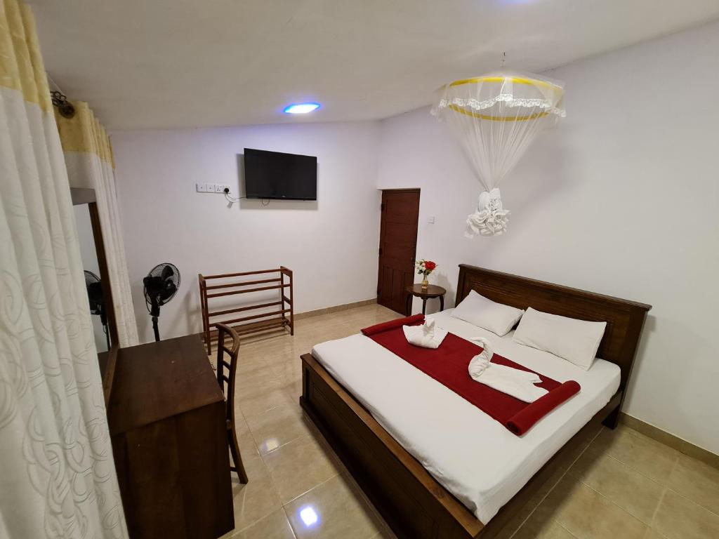 Двухместный (Номер с кроватью размера «queen-size») отеля Hotel Serandib Hill, Бандаравела