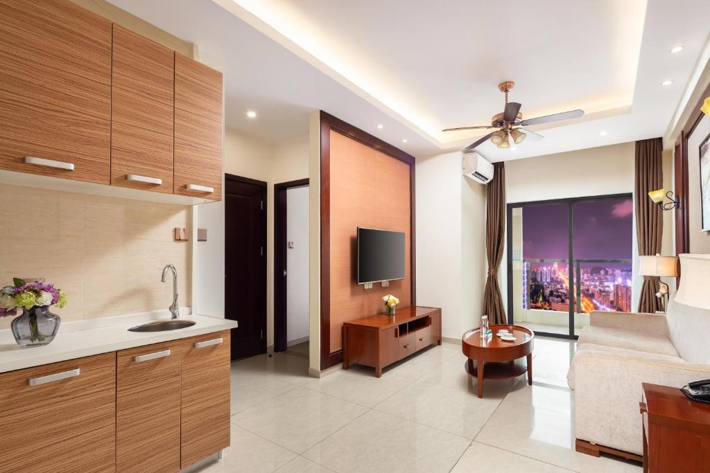 Сьюит (Люкс с 2 спальнями) отеля Paxton Vacances Hotel & Resorts Sanya, Санья