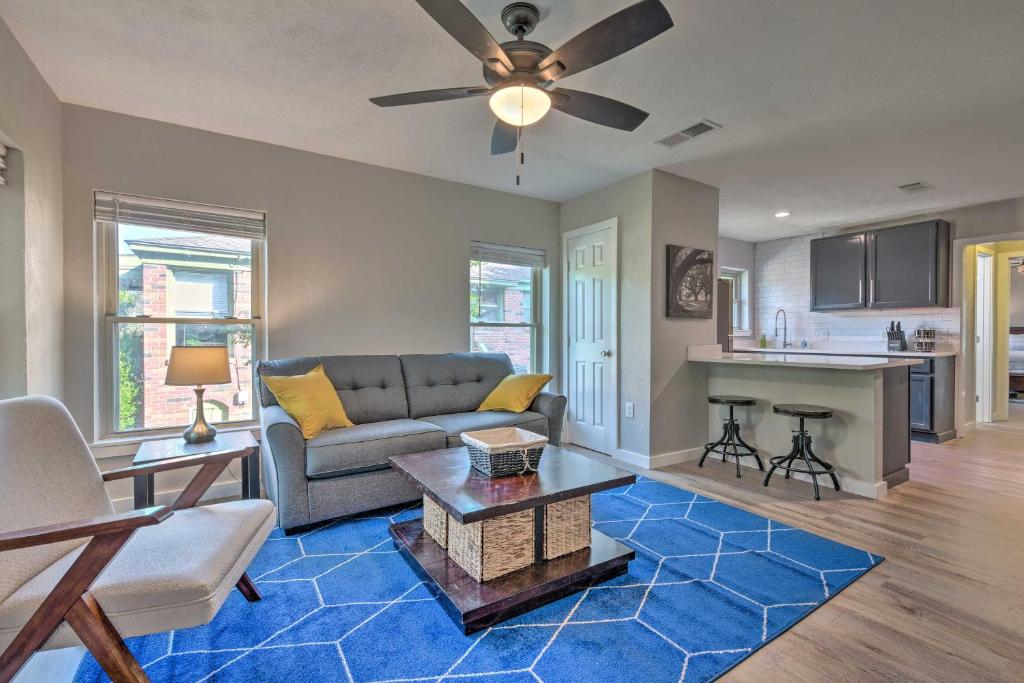 Stylish Dallas Getaway Less Than 2 Mi to Bishop Arts!