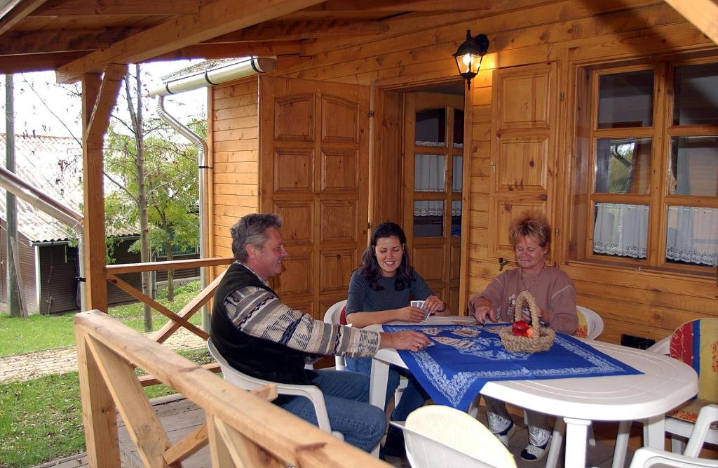 Номер (Шале), Zöldvár villa