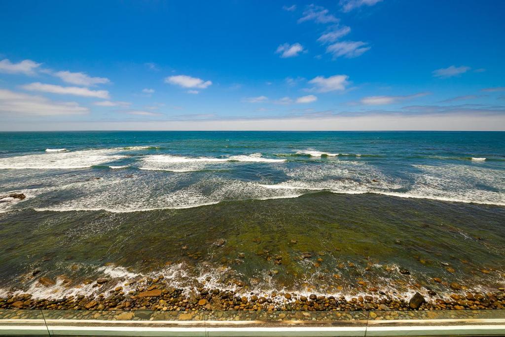 Номер (Дом с 5 спальнями), Oceanfront Beauty