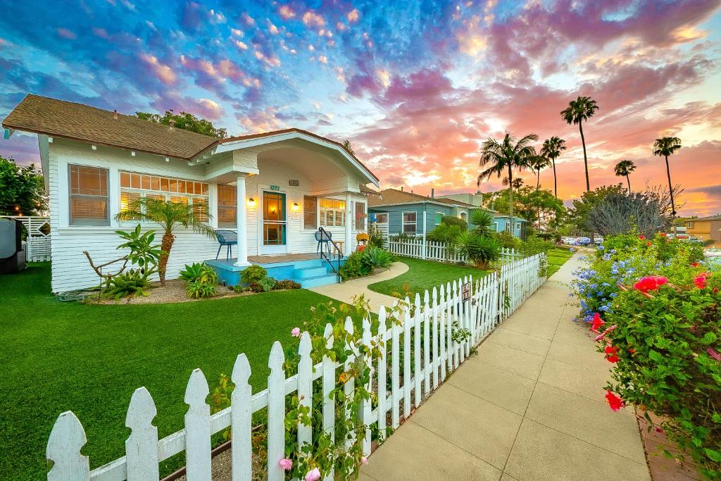 Ocean Beach Cottage and Casita