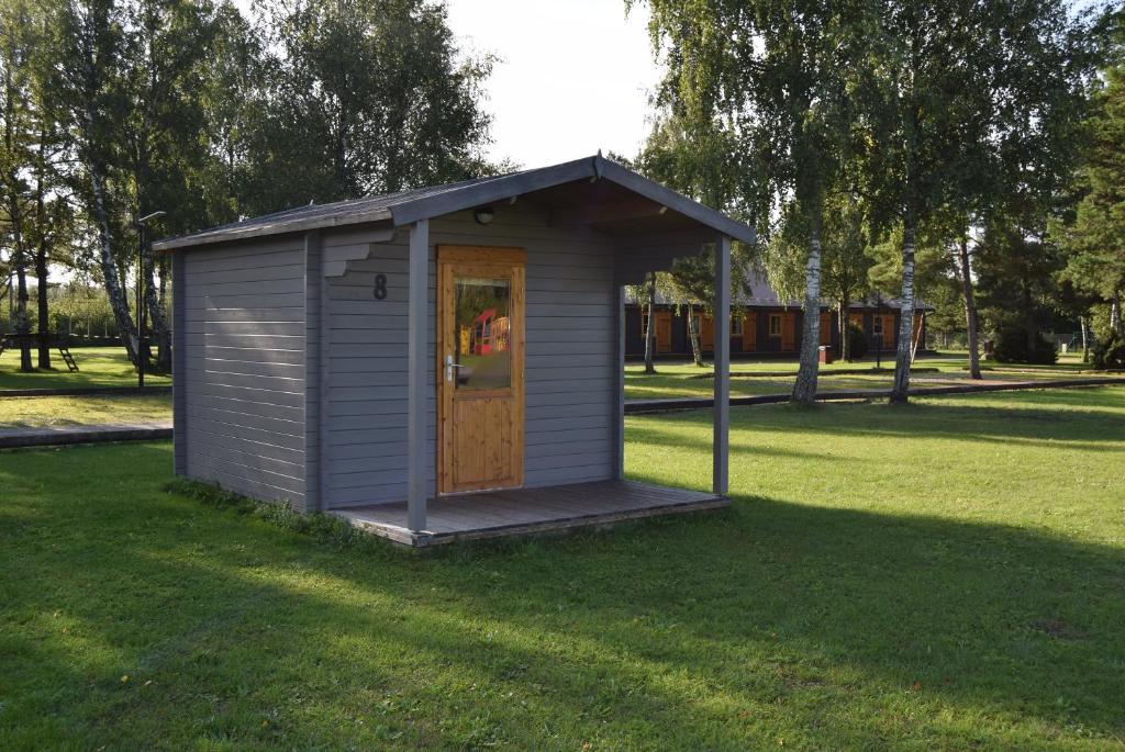Номер (Коттедж (для 2 взрослых) с общей ванной комнатой) парк-отеля Holiday Village Suur Töll, Курессааре