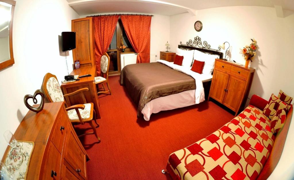 Двухместный (Двухместный номер «Комфорт» с 1 кроватью) гостевого дома Sant Bernard, Мартин (Северный регион)