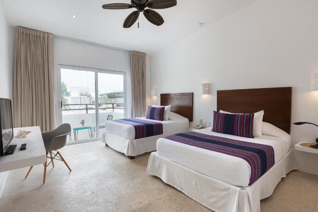 Двухместный (Двухместный номер с 1 кроватью и балконом) отеля HM Playa del Carmen, Плая-дель-Кармен