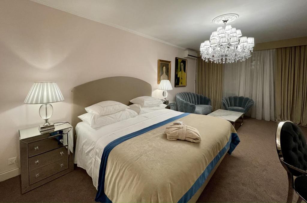 Двухместный (Стандартный двухместный номер с 1 кроватью или 2 отдельными кроватями) отеля Hotel Adriatica, Женева