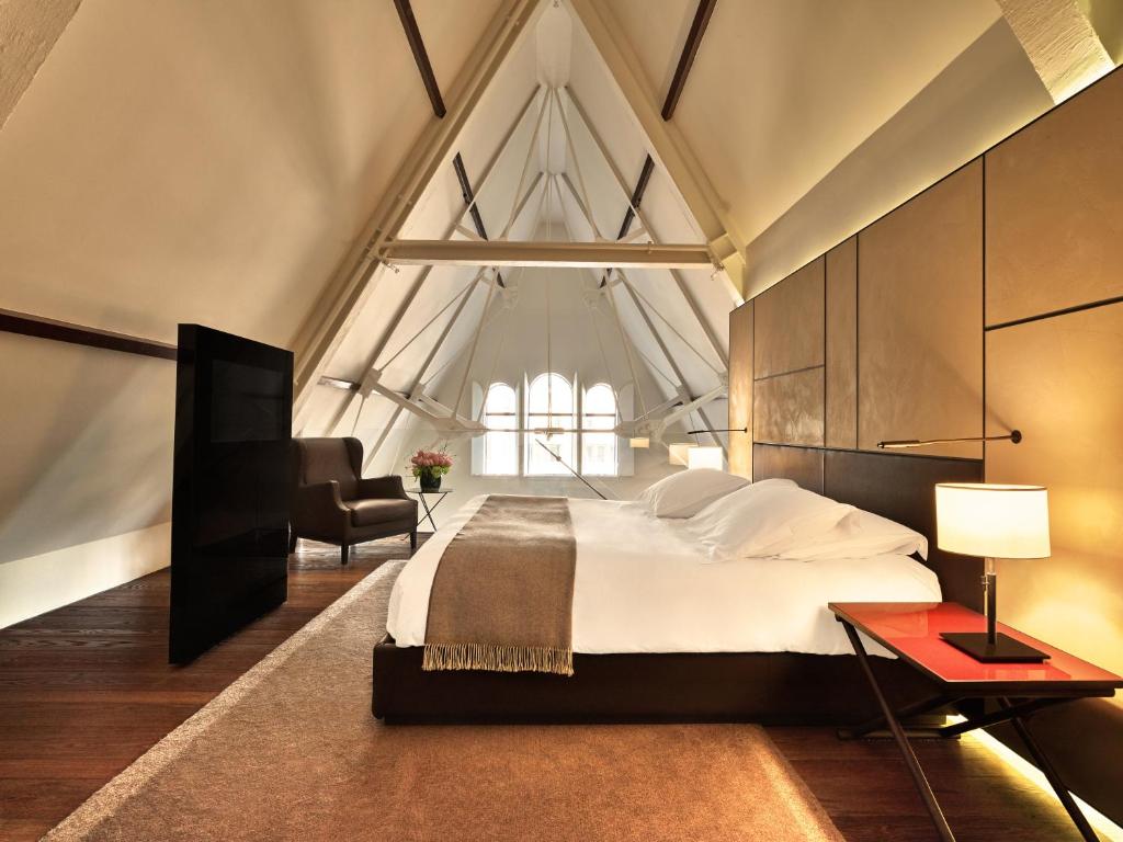 Сьюит (Люкс с 2 спальнями), Conservatorium Hotel - The Leading Hotels of the World