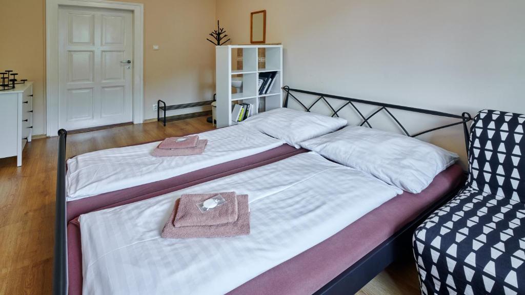 Двухместный (Стандартный двухместный номер с 1 кроватью и общей ванной комнатой) отеля Relax hotel Valaška, Горни-Бечва