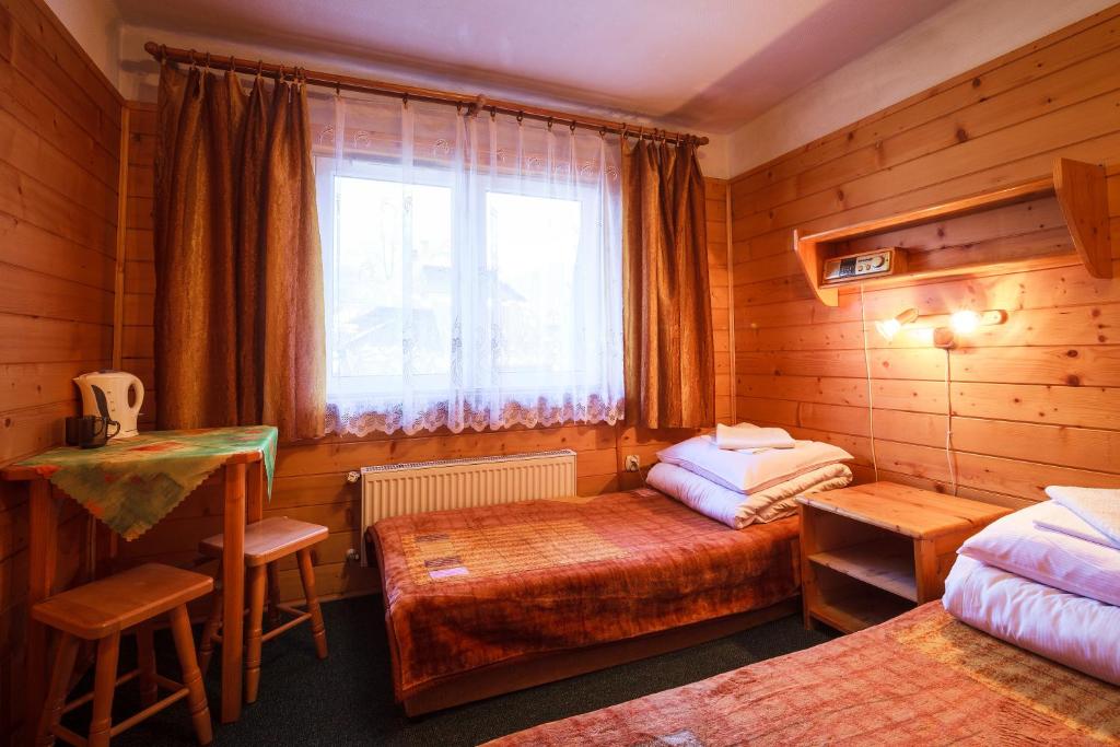 Двухместный (Двухместный номер с 1 кроватью или 2 отдельными кроватями, вид на горы) курортного отеля OSW Moszczeniczanka, Закопане
