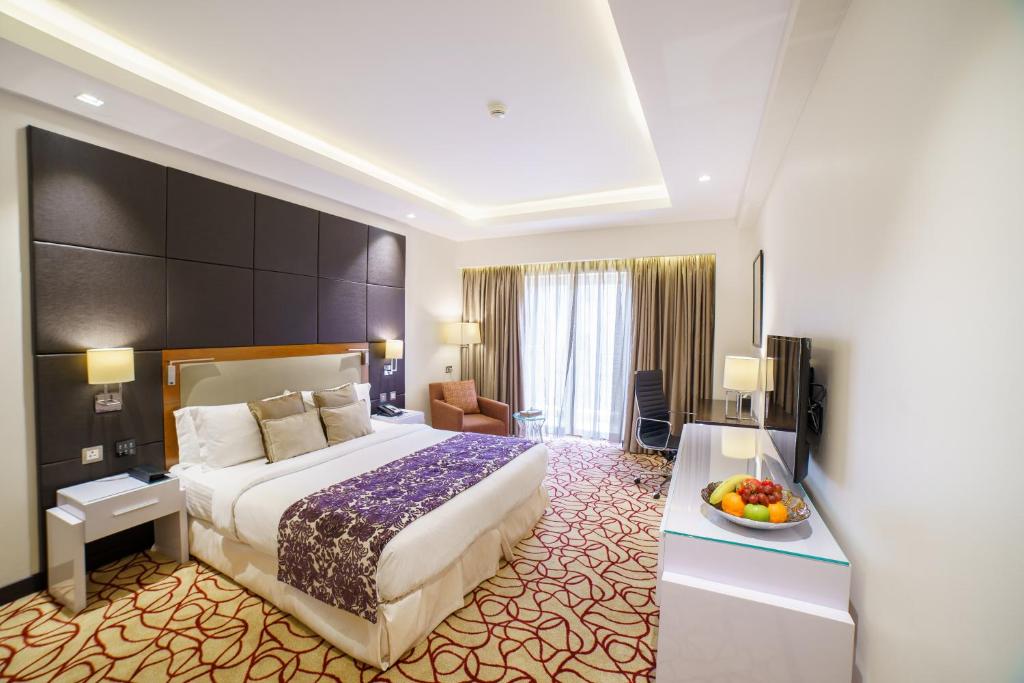 Двухместный (Двухместный номер Делюкс с 1 кроватью и видом на город) отеля Levatio Hotel Muscat, Маскат