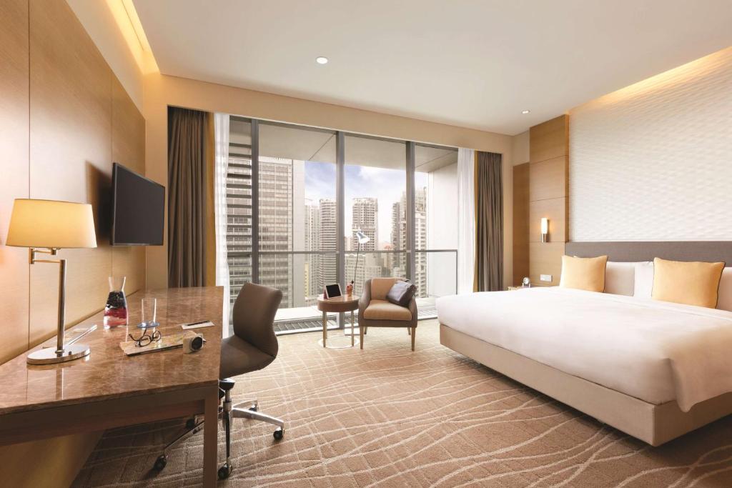 Двухместный (Номер Делюкс с кроватью размера «king-size») отеля Hotel Jen Orchardgateway Singapore, Сингапур (город)