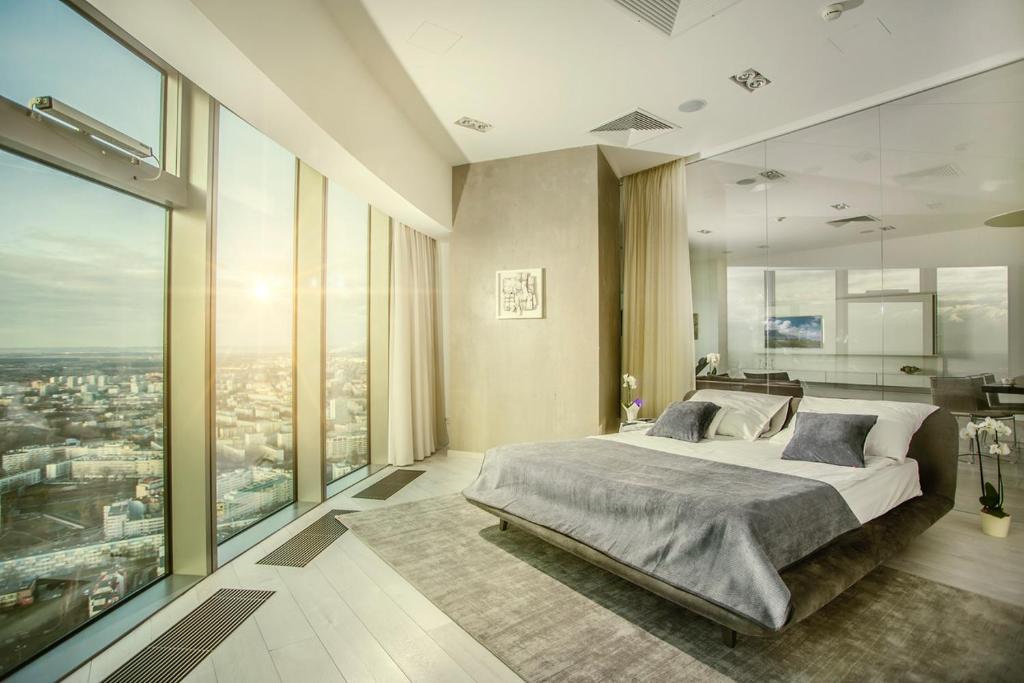 Апартаменты (Апартаменты в пентхаусе), Avesa Luxury Apartments in Sky Tower