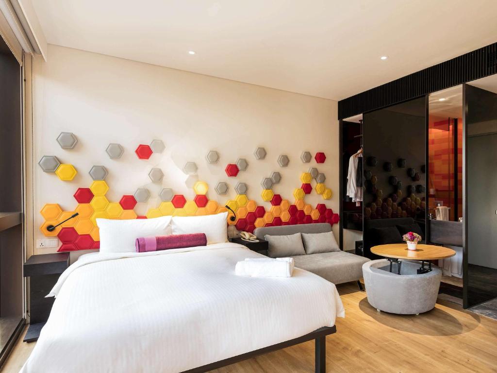 Трехместный (Двухместный номер с 1 кроватью и диваном-кроватью) отеля Ibis Styles Singapore On Macpherson, Сингапур (город)