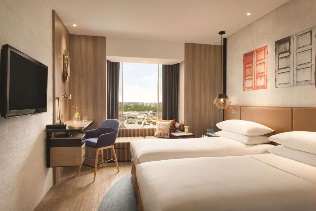 Двухместный (Улучшенный двухместный номер с 2 отдельными кроватями) отеля Hotel Jen Tanglin Singapore, Сингапур (город)