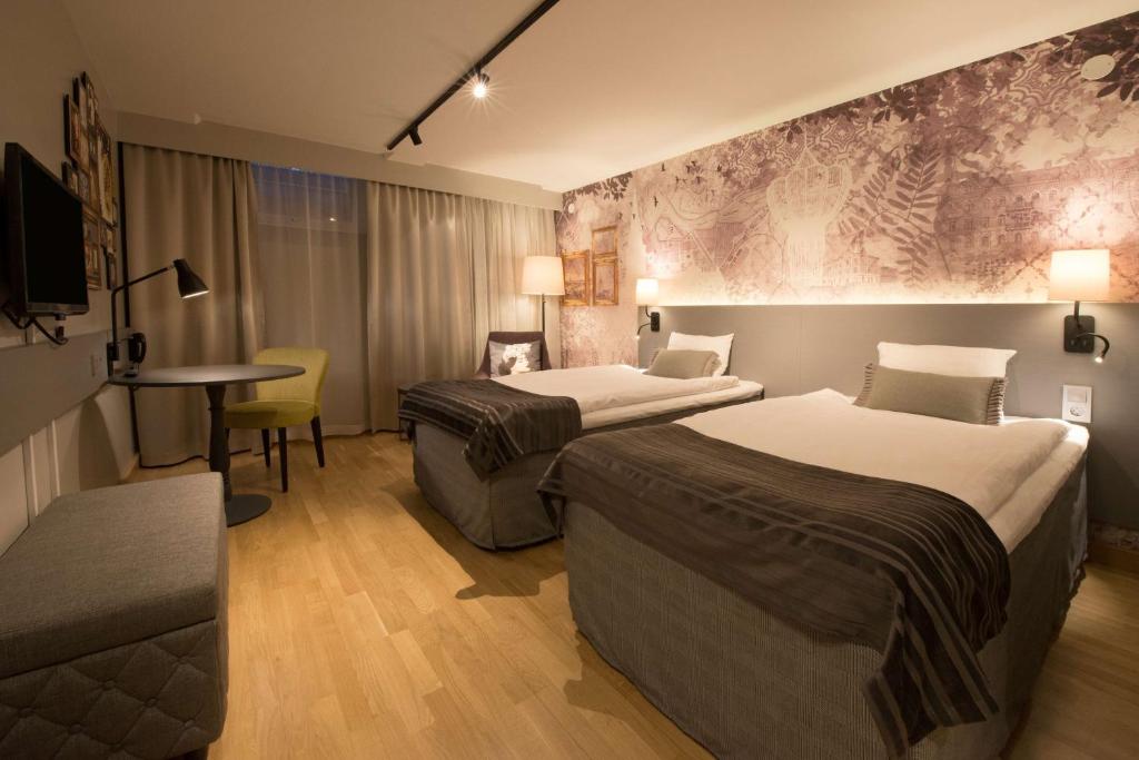 Двухместный (Бюджетный двухместный номер с 2 отдельными кроватями, без окна) отеля Scandic Winn, Карлстад