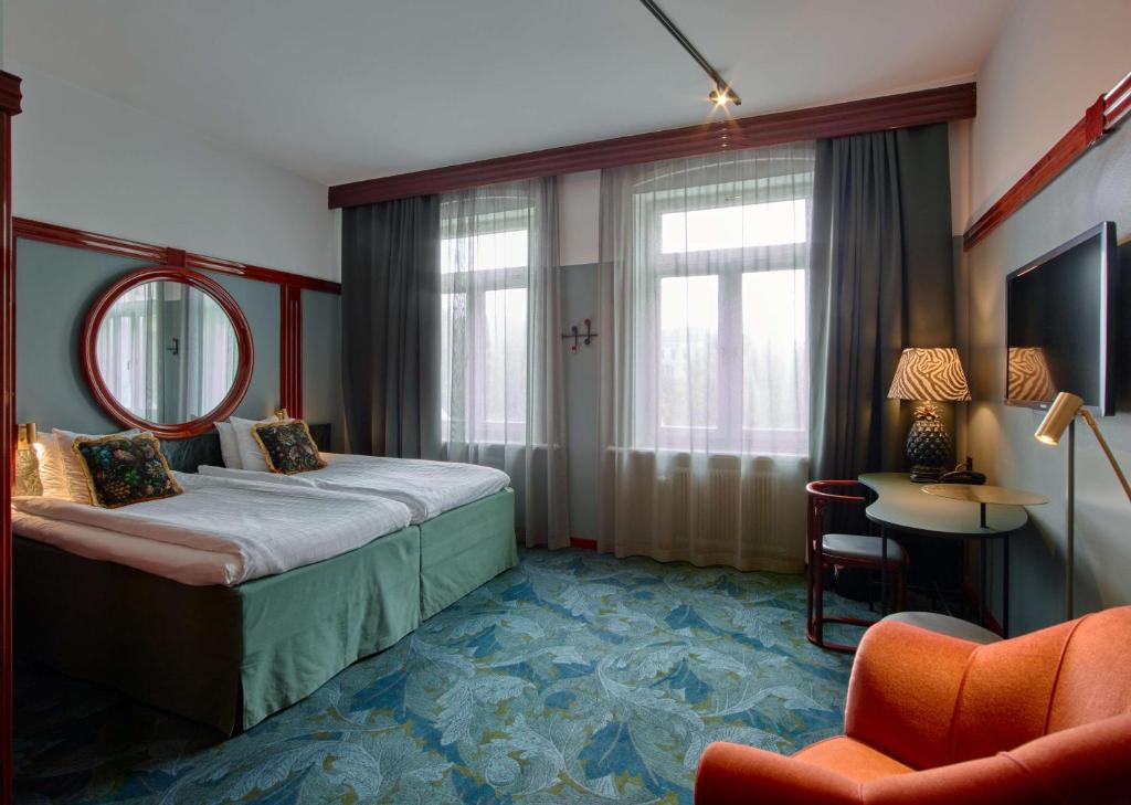 Двухместный (Улучшенный двухместный номер с 2 отдельными кроватями) отеля Scandic Kramer, Мальме