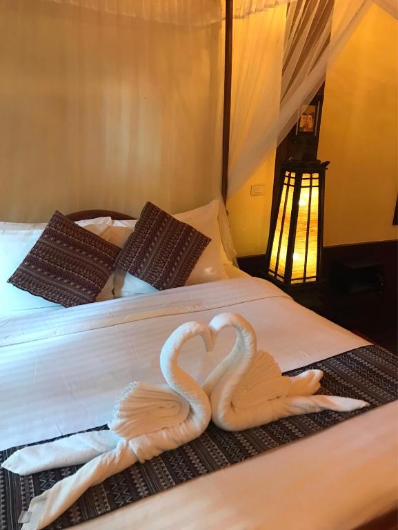 Двухместный (Двухместный номер Делюкс с 1 кроватью и кондиционером) курортного отеля Viking Nature Resort, Пхи-Пхи