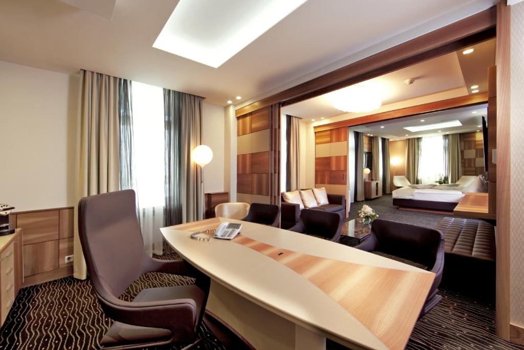 Сьюит (St.Gotthard Presidential Suite), Hotel St.Gotthard