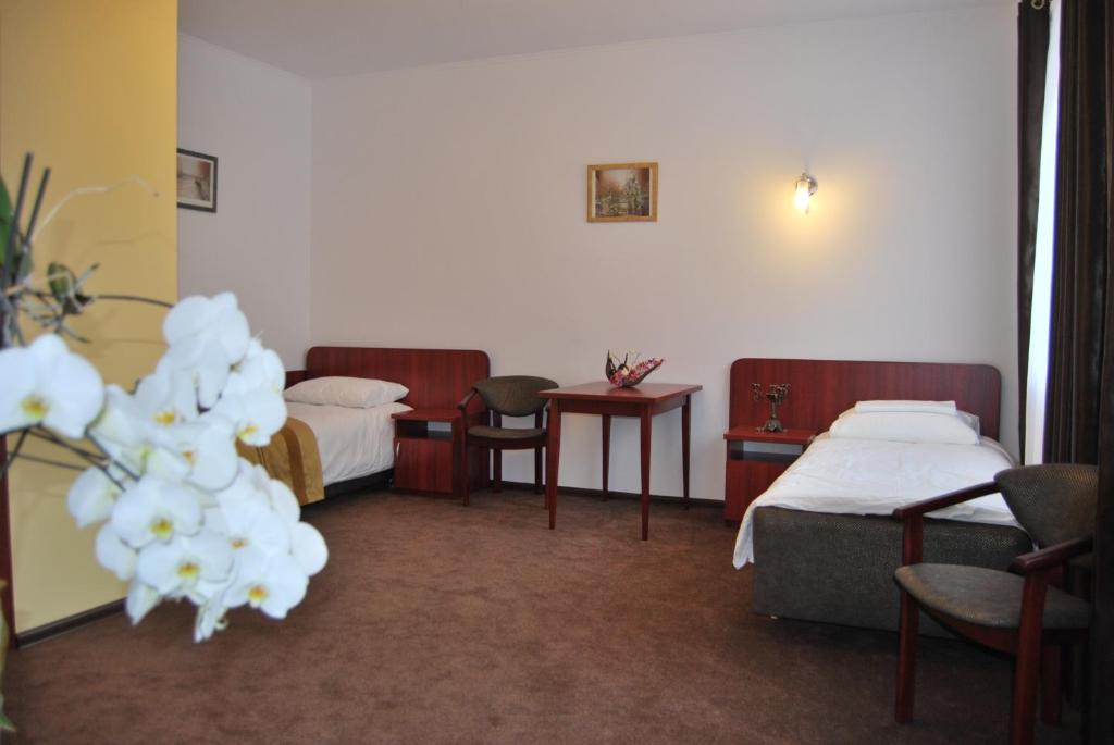 Двухместный (Бюджетный двухместный номер с 2 отдельными кроватями) отеля Villa Victoria, Варшава