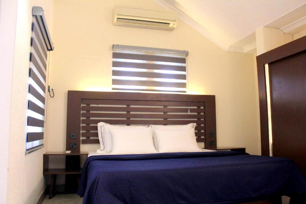 Двухместный (Двухместный номер Делюкс с 1 кроватью или 2 отдельными кроватями) гостевого дома Morning Star Guest House, Негомбо