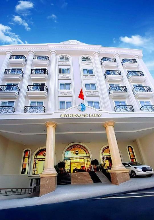 Phu Hoa Grand Hotel