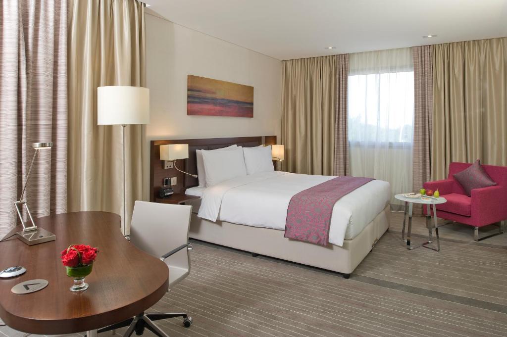 Двухместный (Номер с кроватью размера king-size – Подходит для гостей с ограниченными физическими возможностями) отеля Holiday Inn AlSeeb Muscat, Маскат