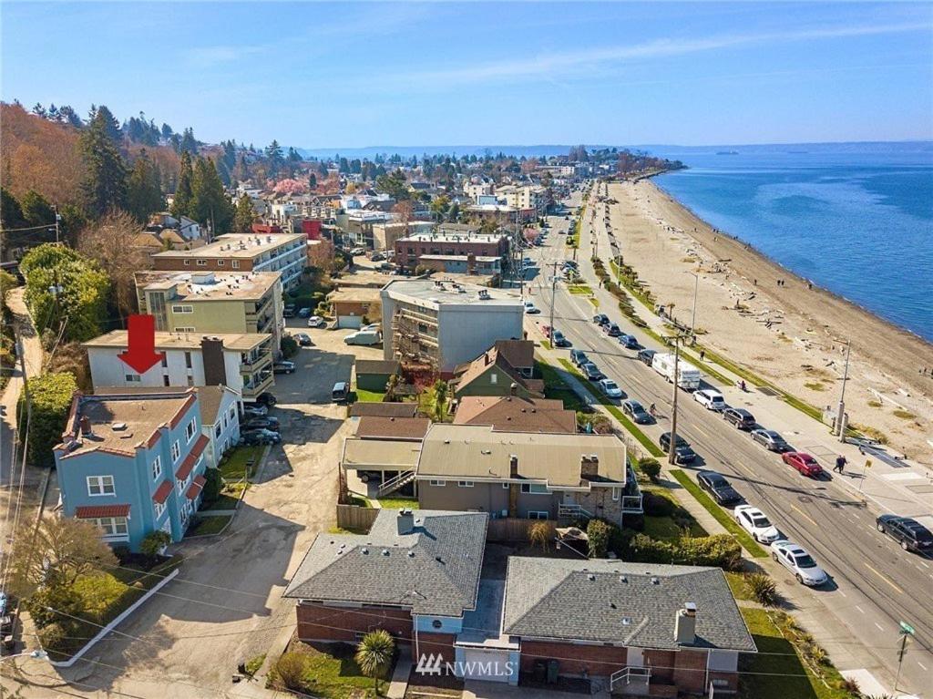 Номер (Таунхаус с 3 спальнями), Alki Beach, 3BR, Prime Location, Steps to Beach