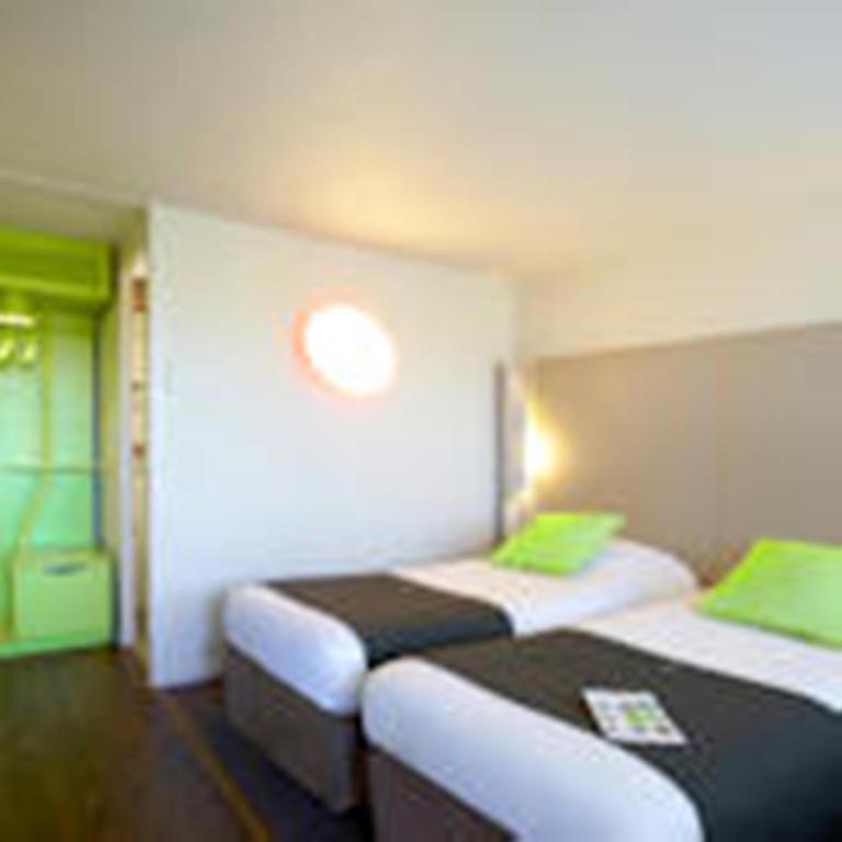 Двухместный (Двухместный номер с 2 отдельными кроватями) отеля Campanile Bordeaux Nord - Le Lac, Бордо