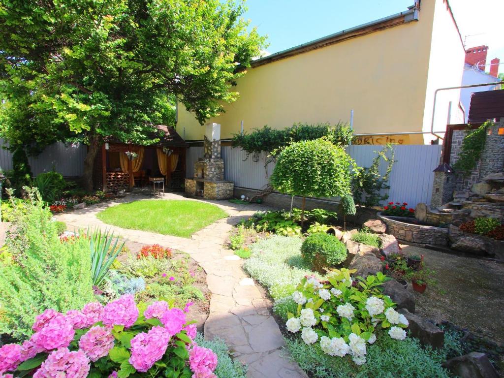 G garden анапское ш 12 анапа фото Гостевой дом SanVito, Анапа - цены отеля, отзывы, фото, номера, контакты Официал