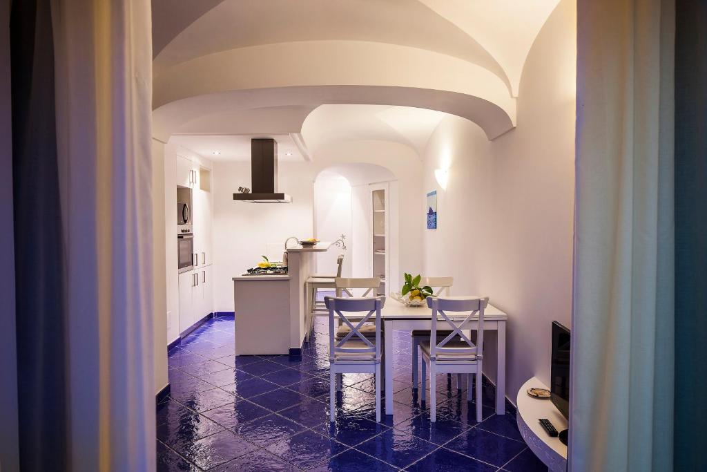 Апартаменты (Роскошные апартаменты с 1 спальней и видом на море), Ischia Blu Resort