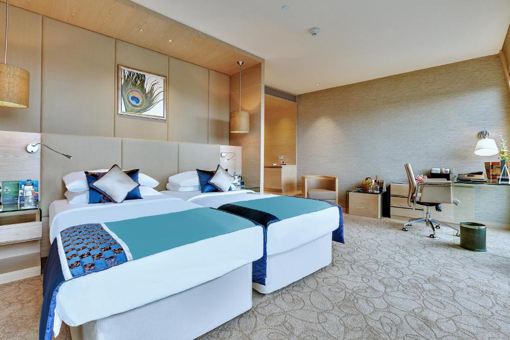 Двухместный (Стандартный двухместный номер с 1 кроватью или 2 отдельными кроватями) отеля Hotel Sahara Star, Мумбай