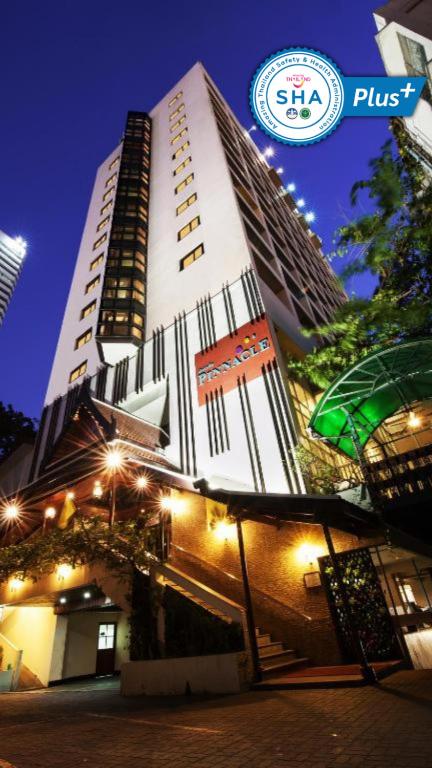 Отель Pinnacle Lumpinee, Бангкок