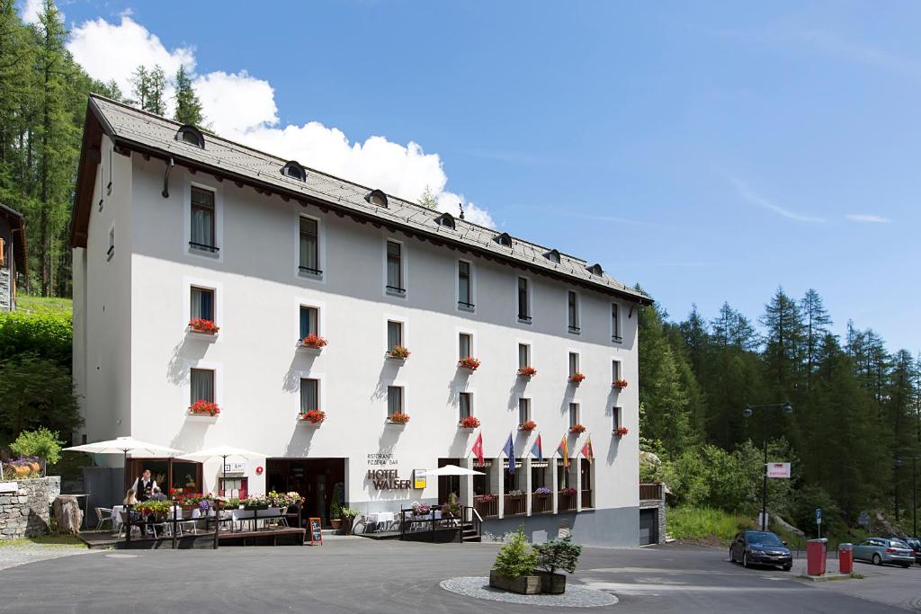 Двухместный (Стандартный двухместный номер с 1 кроватью) отеля Hotel Ristorante Walser, Локарно