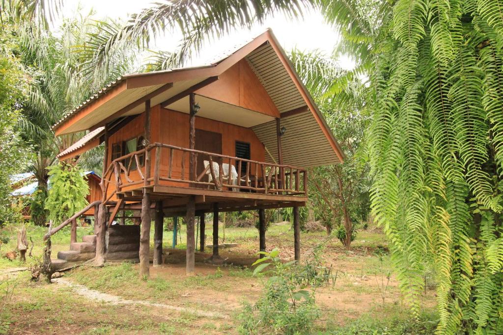 Номер (Коттедж В (для 3 взрослых)), Khao Sok Palmview Resort