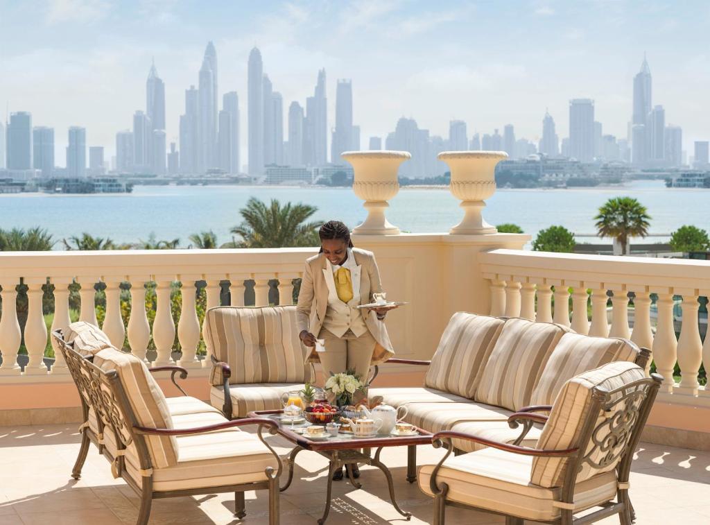 Вилла (Королевская вилла Raffles), Курортный отель Emerald Palace Kempinski Dubai