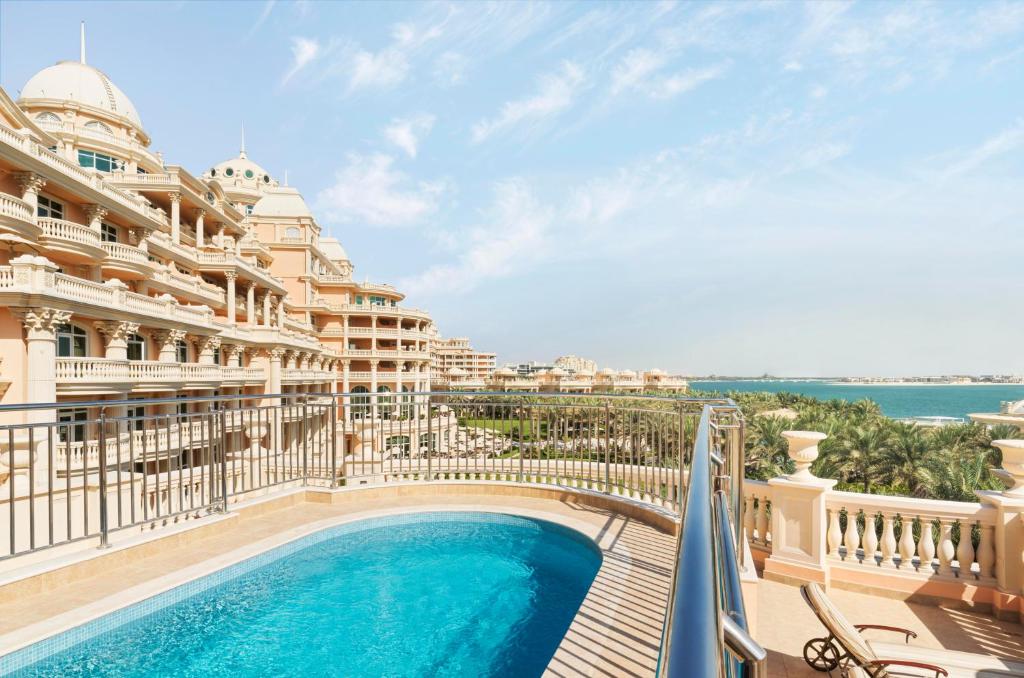 Вилла (Королевская вилла Raffles), Курортный отель Emerald Palace Kempinski Dubai