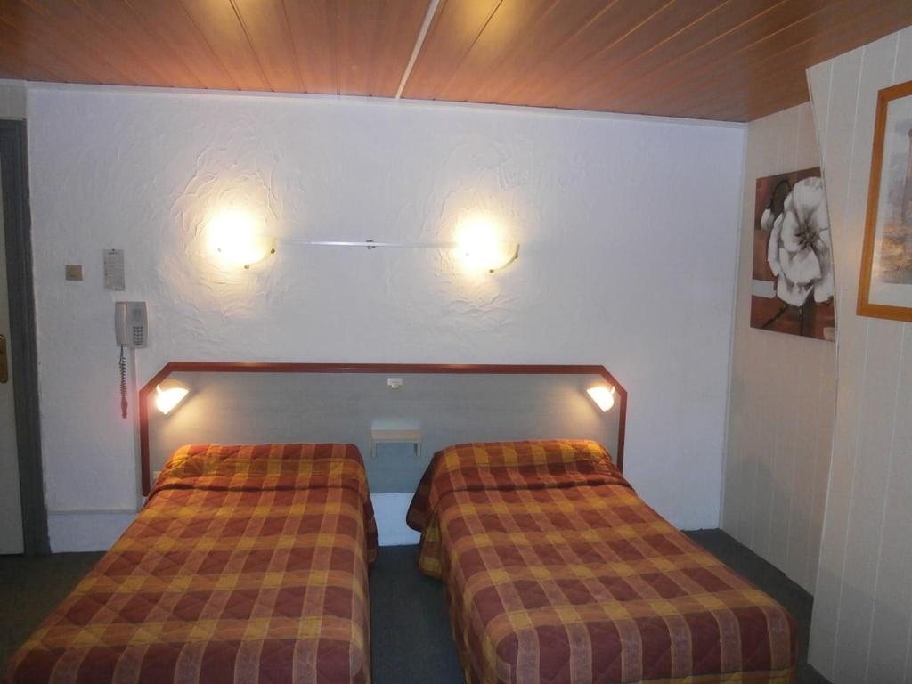 Двухместный (Двухместный номер с 2 отдельными кроватями) отеля Hotel Beausejour, Руан