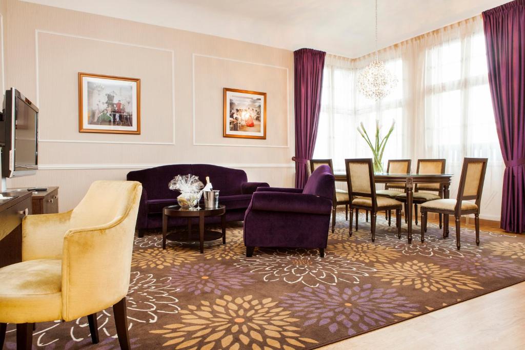 Сьюит (Люкс) отеля Elite Hotel Savoy, Мальме