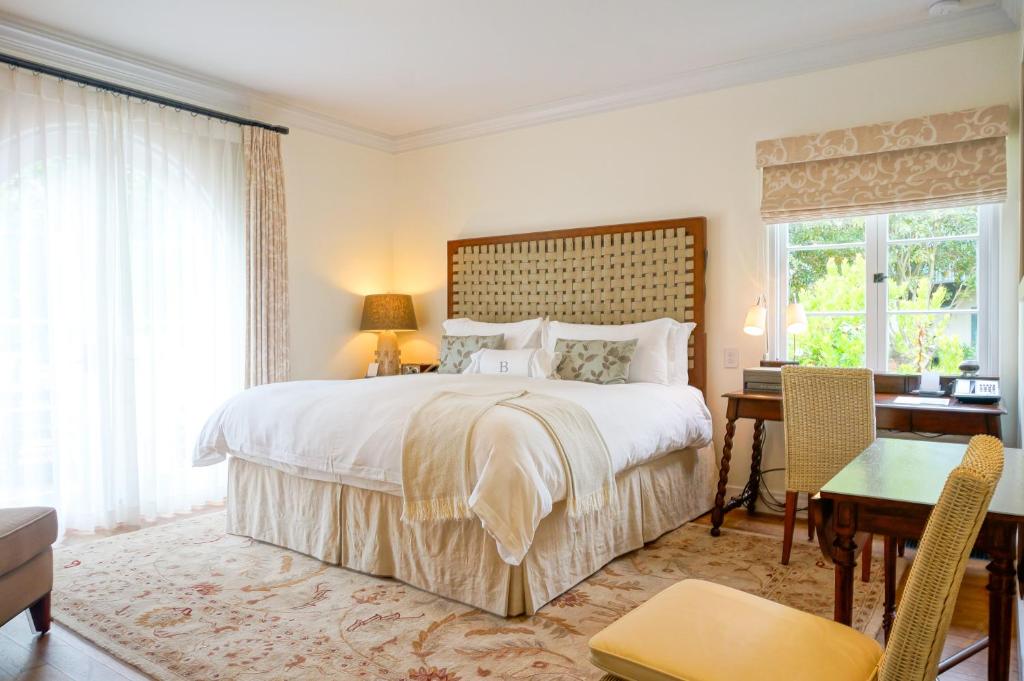 Трехместный (Номер Делюкс с кроватью размера «king-size») отеля El Encanto, A Belmond Hotel, Santa Barbara, Санта-Барбара