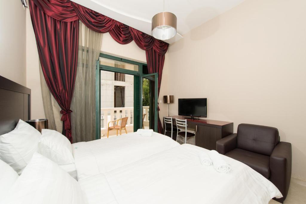 Двухместный (Двухместный номер эконом-класса с 2 отдельными кроватями) апартамента Apart Hotel Grifone, Херцег-Нови