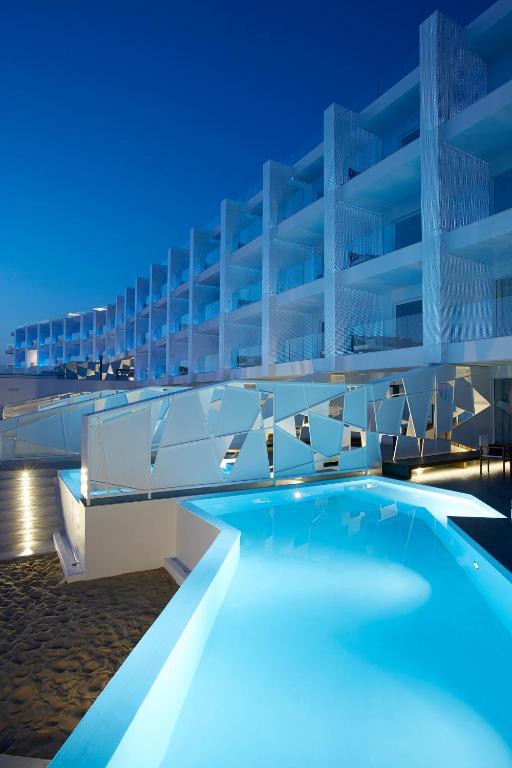 Сьюит (Люкс «Ультра» с собственным бассейном и видом на море) курортного отеля Nikki Beach Resort & Spa, Порто-Хели