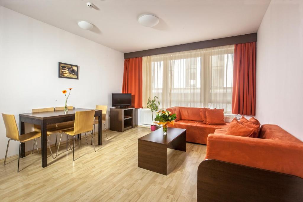 Апартаменты (Апартаменты Делюкс с 2 спальнями) апарт-отеля Prater Residence, Будапешт