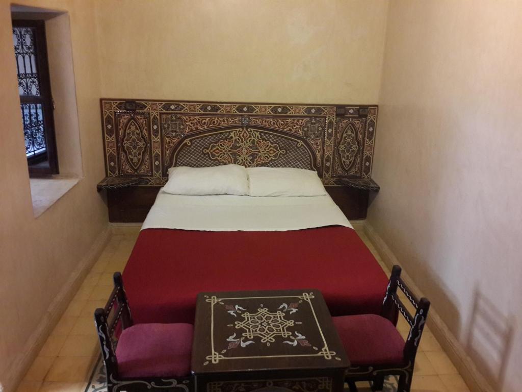 Двухместный (Двухместный номер с 1 кроватью и общей ванной комнатой) отеля Hotel Cecil, Марракеш