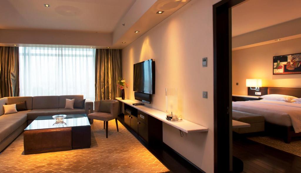 Сьюит (Park Executive Suite - 20% Discount on Food & Beverages), Park Hyatt Hyderabad