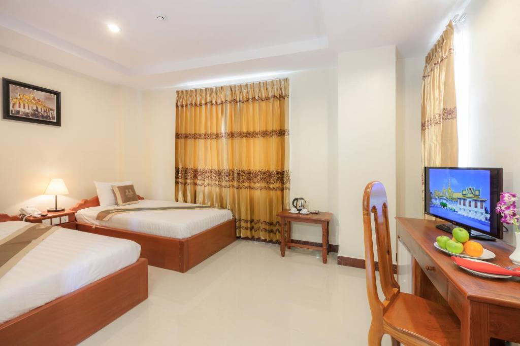 Двухместный (Улучшенный двухместный номер с 2 отдельными кроватями) отеля Kirirom Crystal Hotel, Пномпень