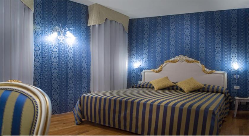 Двухместный (Double Room with City View with Private Bathroom), Residenza Nobile