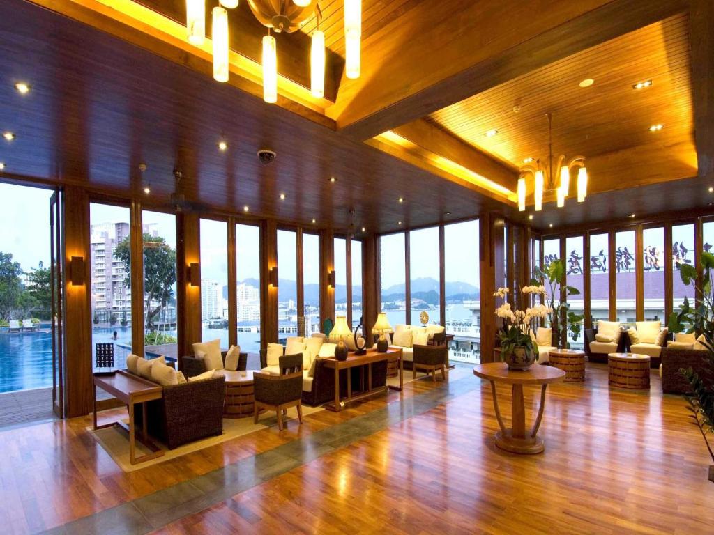 Двухместный (Двухместный номер Делюкс с 2 отдельными кроватями и видом на море) курортного отеля Jin Jiang Sanya Royal Garden Resort, Санья