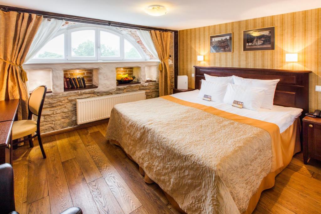 Двухместный (Двухместный номер Zen с 1 кроватью или 2 отдельными кроватями и гидромассажной ванной) отеля The von Stackelberg Hotel Tallinn, Таллин